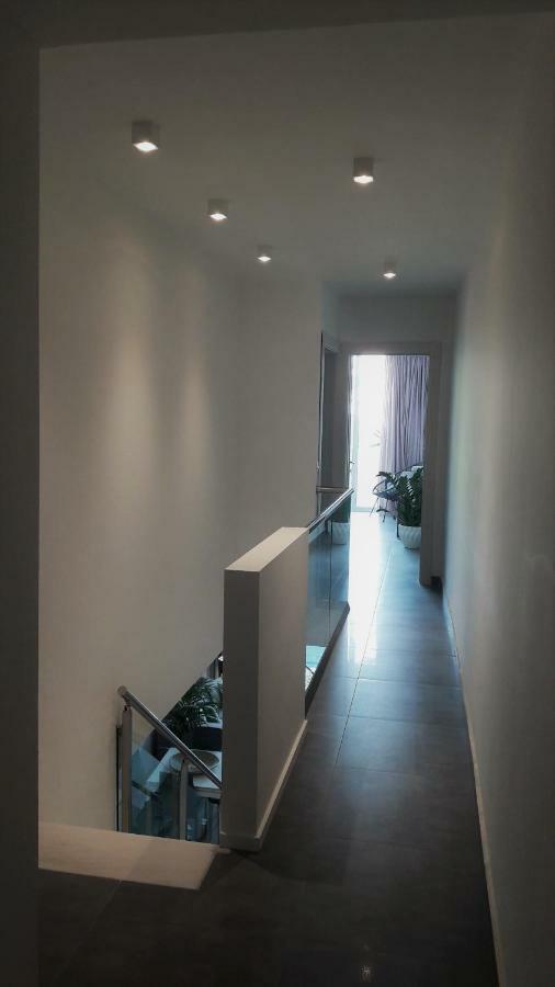 Duplex Maisonette With Heated P-Pool And Jacuzzi Saint Julian's Екстер'єр фото